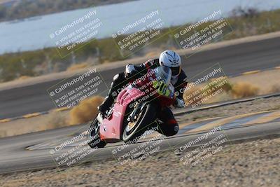 media/Dec-18-2022-SoCal Trackdays (Sun) [[8099a50955]]/Turn 14 (940am)/